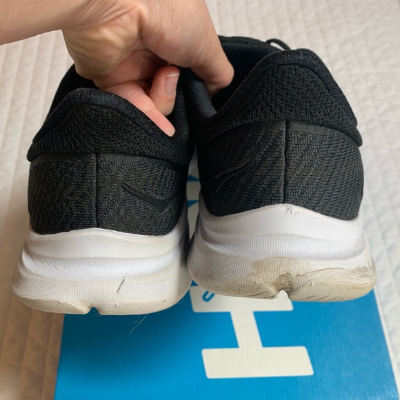 Men’s Hoka Solimar black shoes 11D - Picture 8 of 11